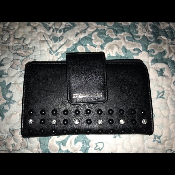 Beautiful set - Picture 2 of 2